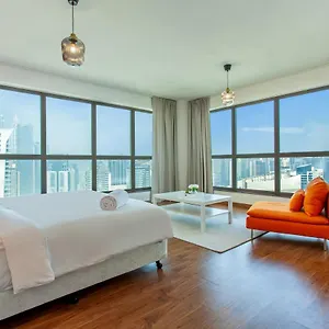 https://apt-bnbmehomes-4br-with-marina-view.hotel-dubai.com